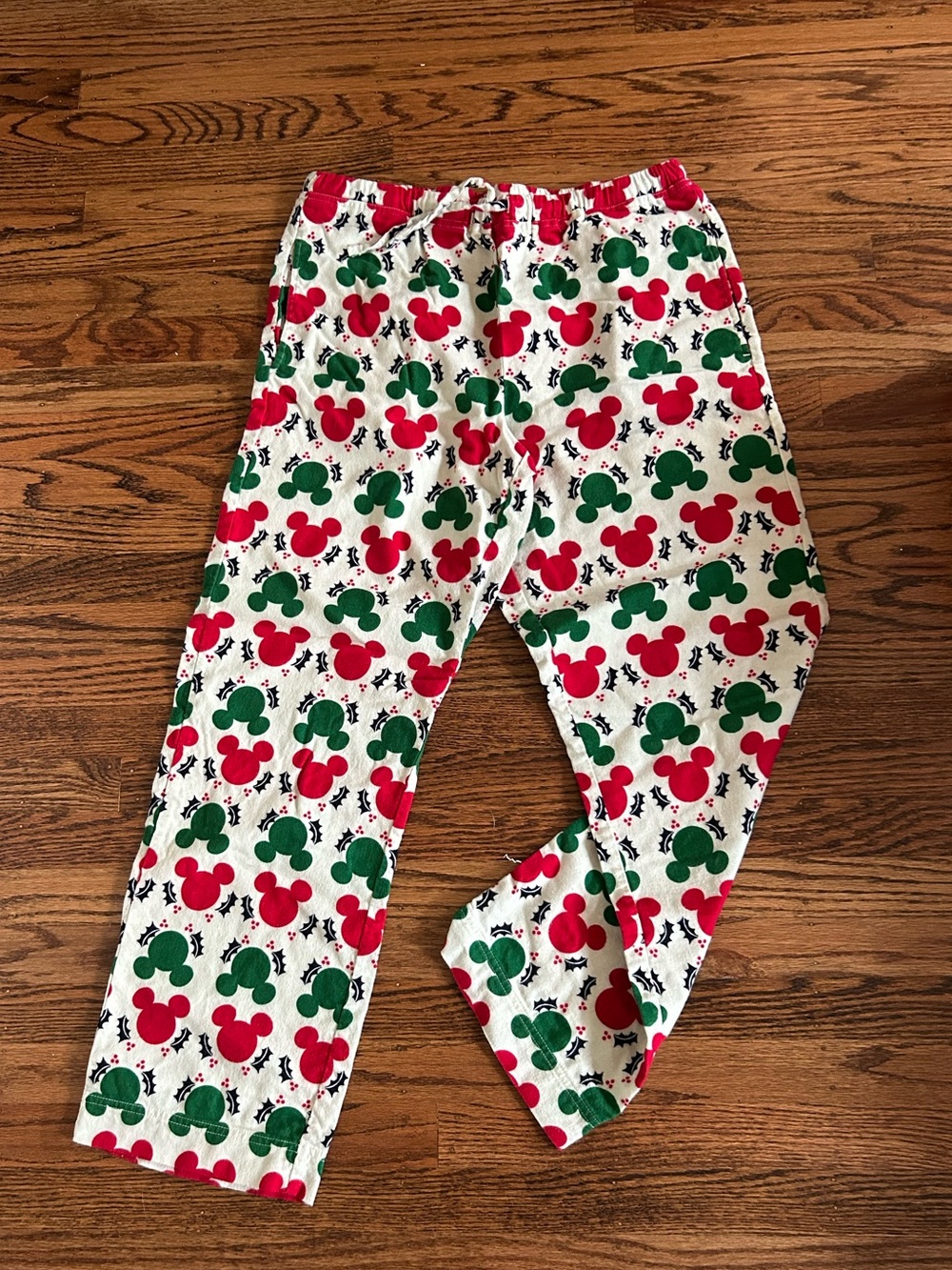 Disney Collection “Hannah Anderson” Mickey Mouse holiday pajama pants